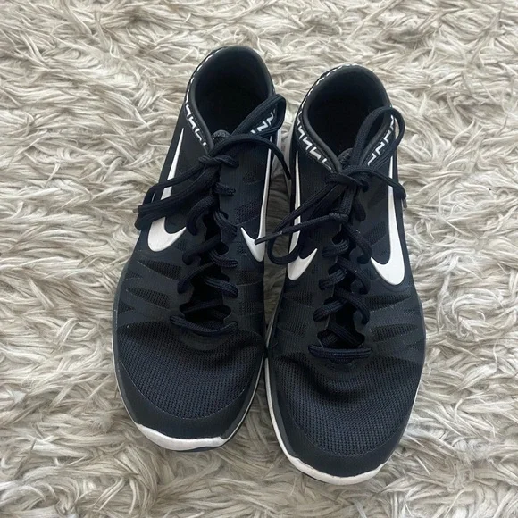 Nike Training Flex Supreme TR3 Sneakers - Picture 2 of 11